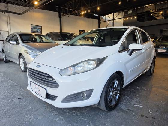 FORD FIESTA 1.5 S HATCH 16V FLEX 4P MANUAL FORD FIESTA 1.5 S HATCH 16V FLEX 4P MANUAL